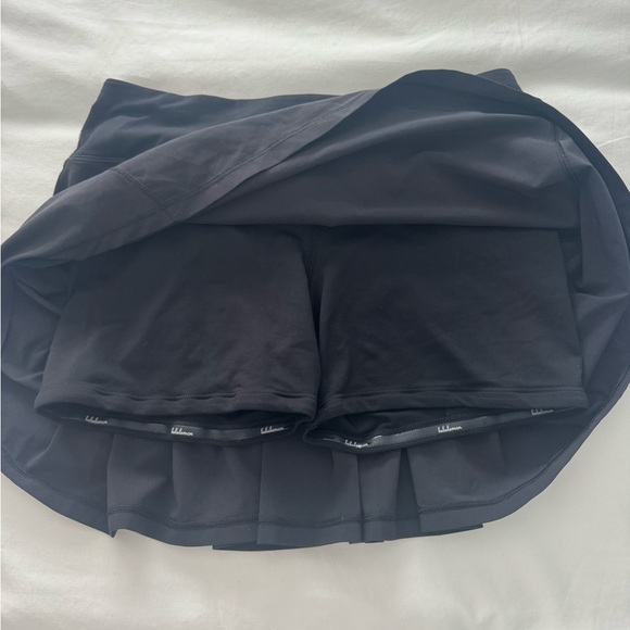 lululemon Black Mini Skort with Layered Hem - Picture 2 of 3